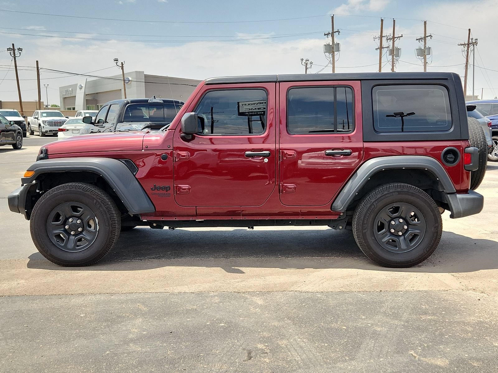 Used 2021 Jeep Wrangler Unlimited Sport AWD/4WD image 2