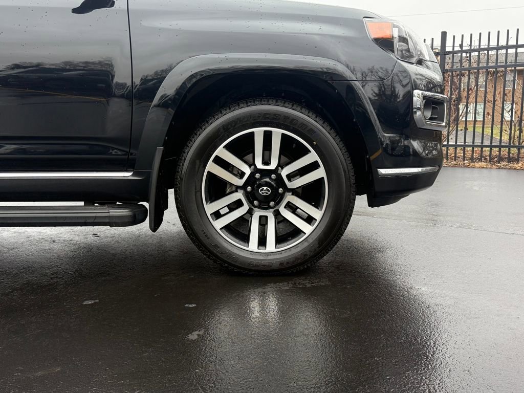 Used 2023 Toyota 4Runner Limited image 9