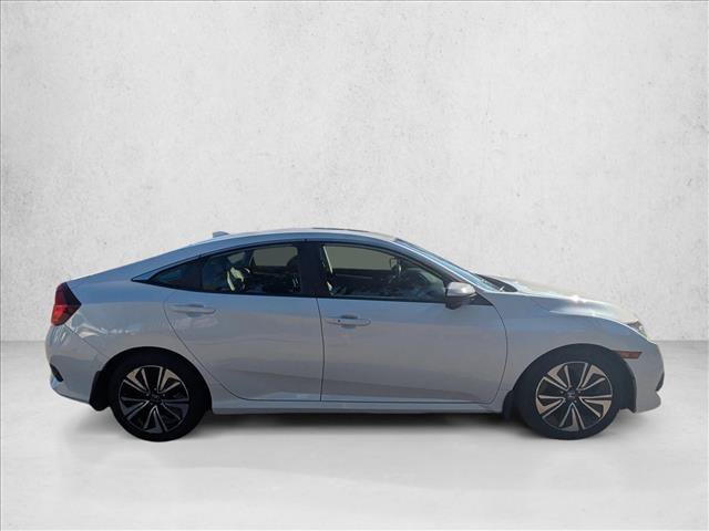 Used 2018 Honda Civic EX-L image 4