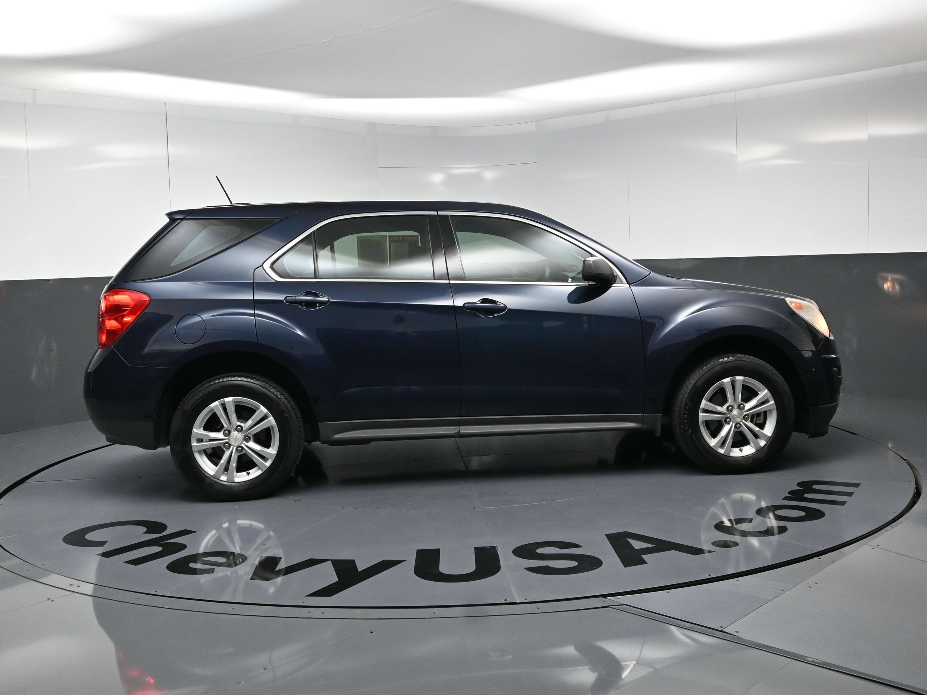 Used 2015 Chevrolet Equinox LS FWD image 10