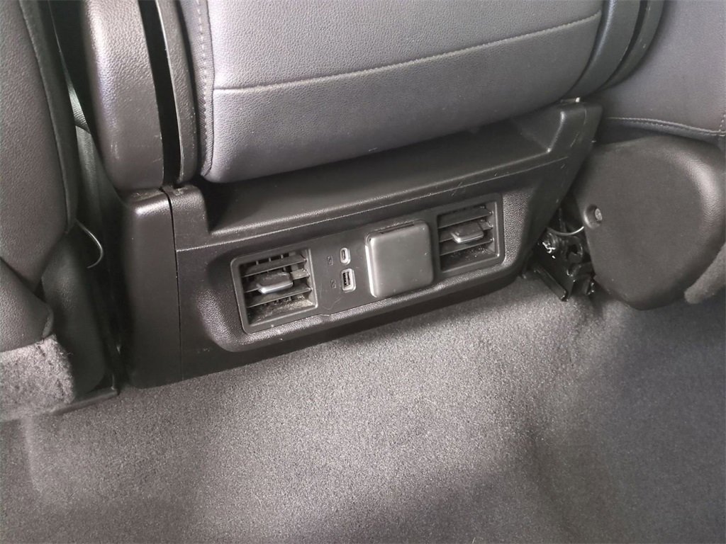 Certified 2024 GMC Sierra 1500 SLT image 21