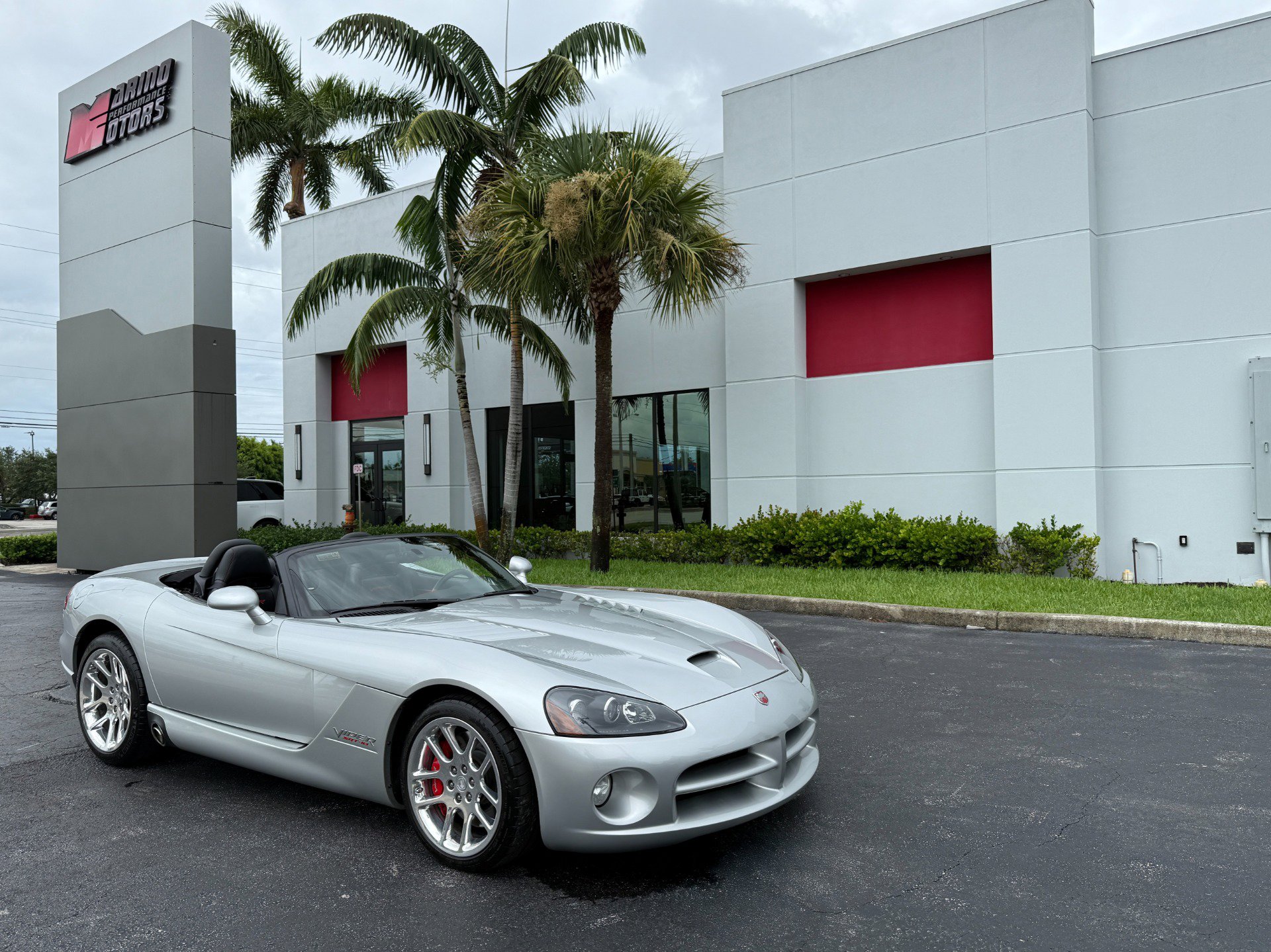 Used 2005 Dodge Viper SRT-10 w/ Mamba Edition Group