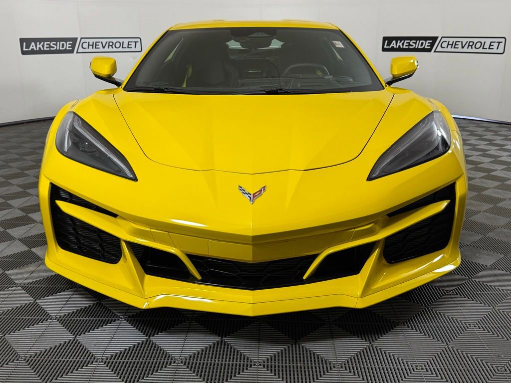 Used 2026 Chevrolet Corvette Z06 w/ Chrome Exterior Badge Package image 11