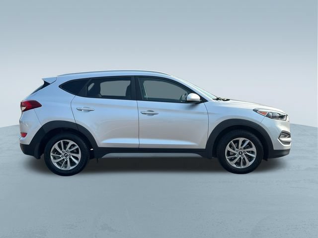 Used 2017 Hyundai Tucson SE w/ SE Popular Package 02 FWD image 9