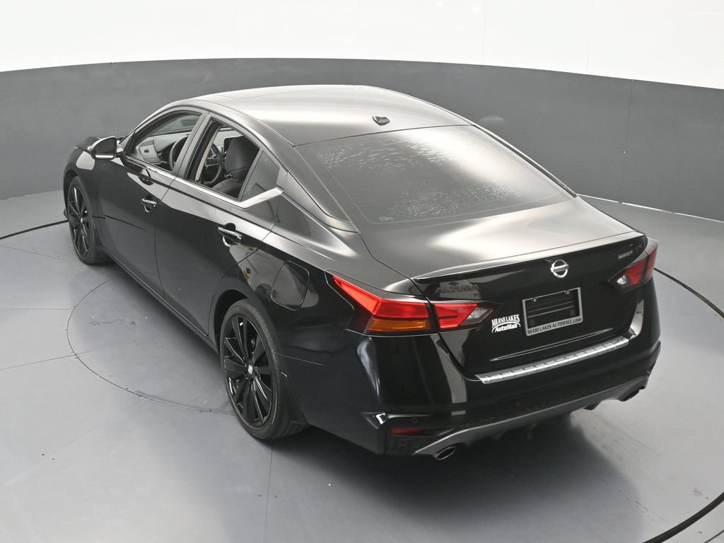 Used 2022 Nissan Altima 2.5 SR w/ Midnight Edition Package FWD image 46