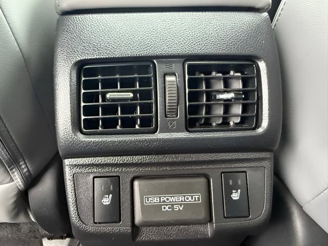 Used 2018 Subaru Outback 2.5i Limited AWD/4WD image 14