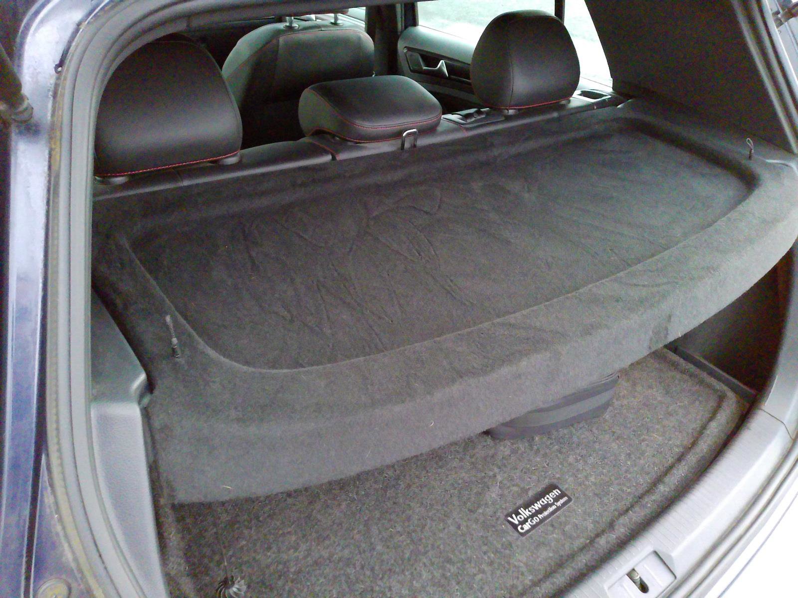 Used 2017 Volkswagen GTI SE image 37