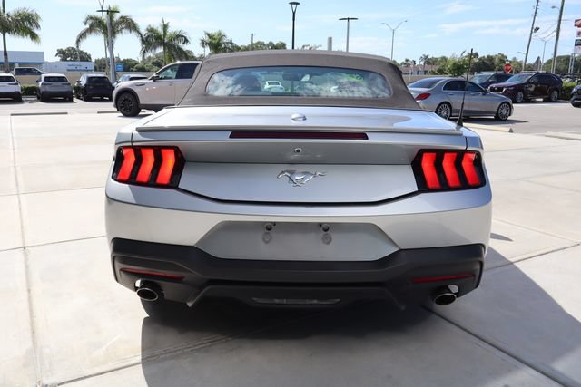 Used 2024 Ford Mustang Premium RWD image 5