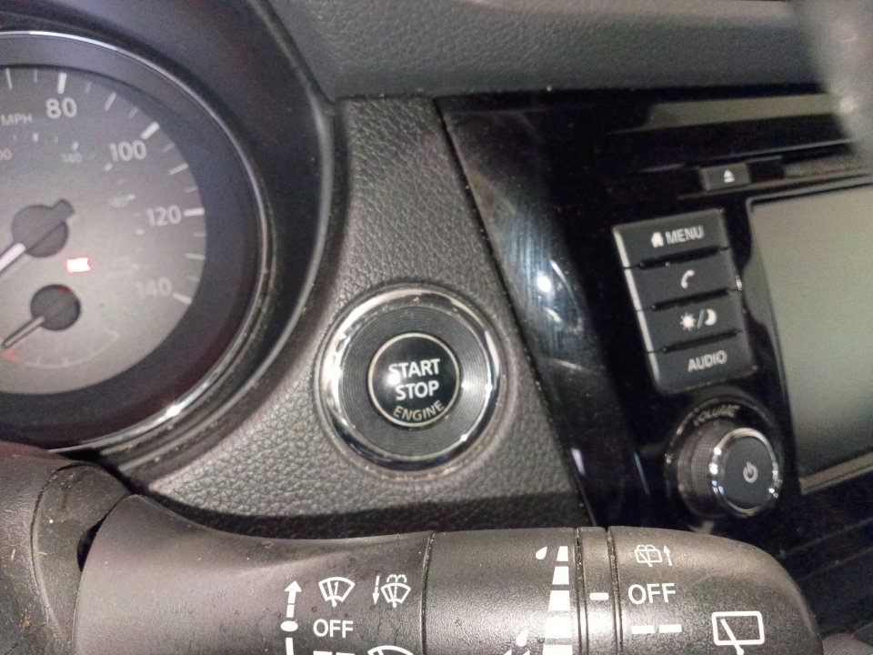 Used 2020 Nissan Rogue Sport SV w/ Technology Package FWD image 24