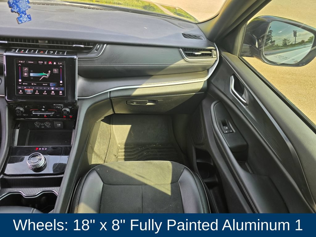 Used 2024 Jeep Grand Cherokee Altitude AWD/4WD image 18