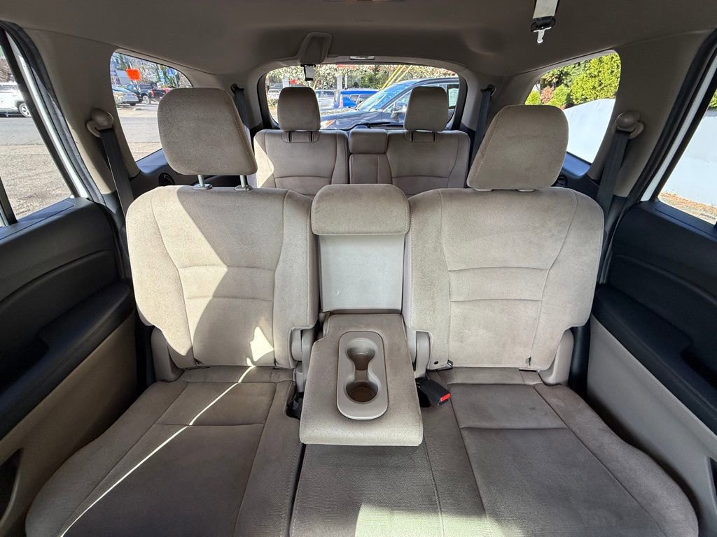 Used 2020 Honda Pilot EX image 16