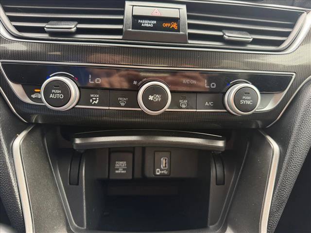 Used 2018 Honda Accord Sport image 19