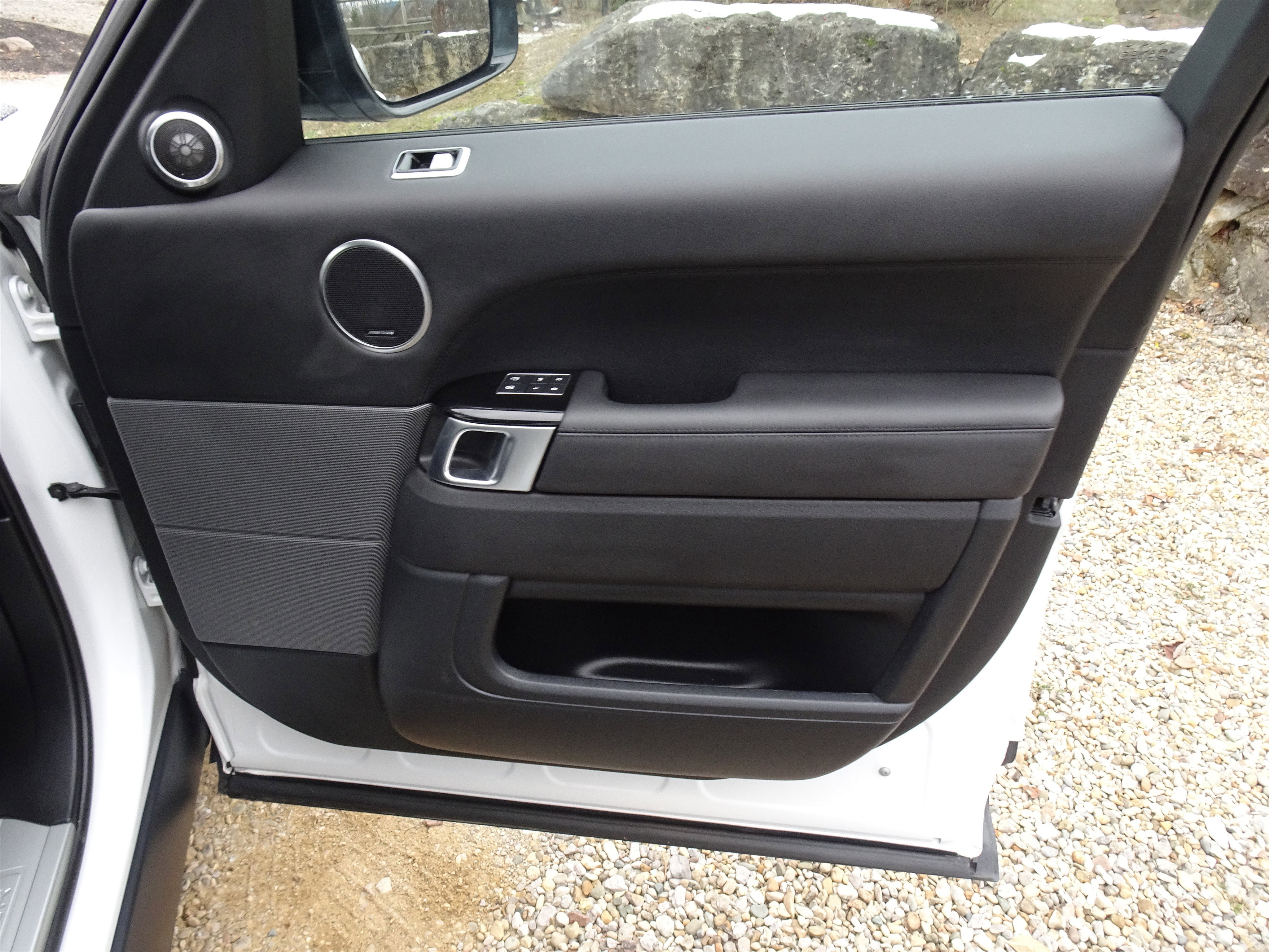 Certified 2022 Land Rover Range Rover Sport HSE Silver Edition image 26