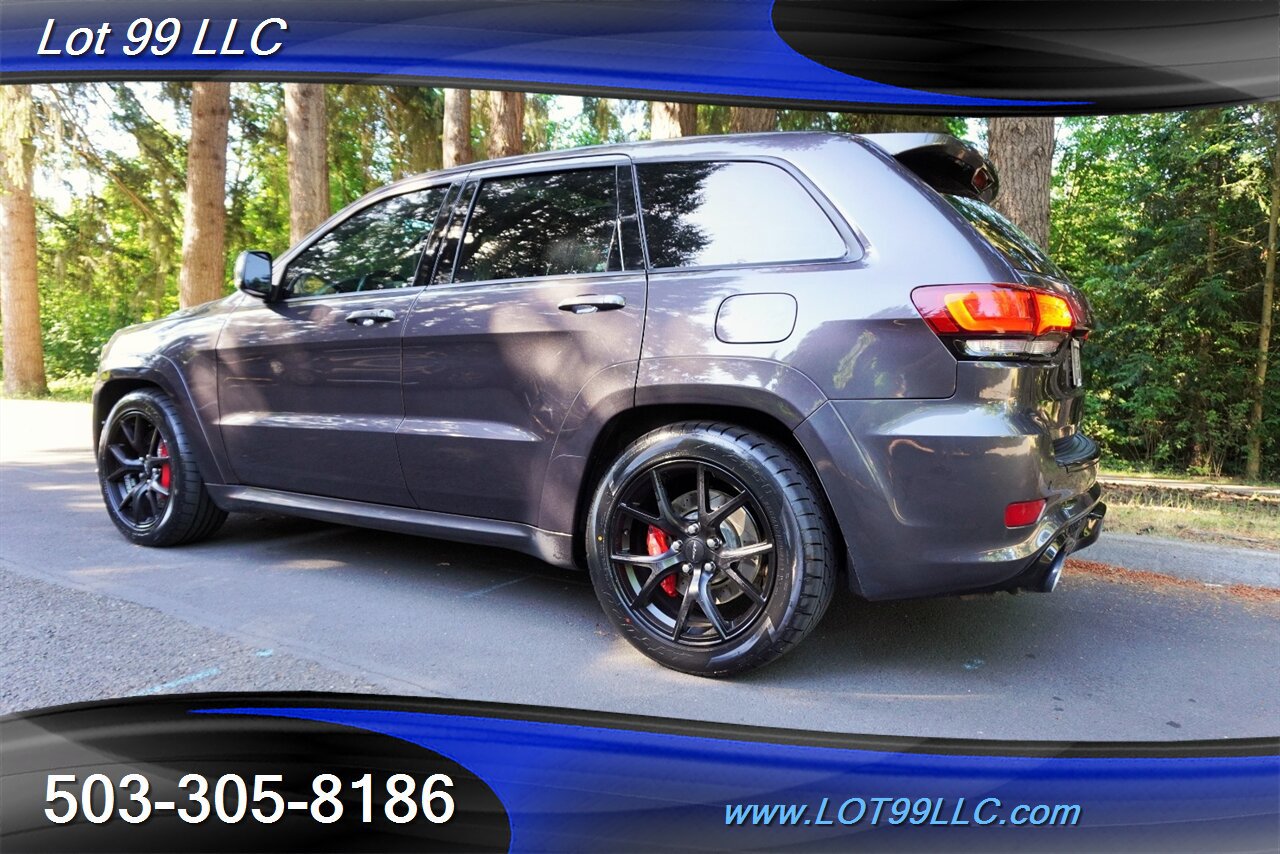 Used 2015 Jeep Grand Cherokee SRT w/ Luxury Group II AWD/4WD image 11