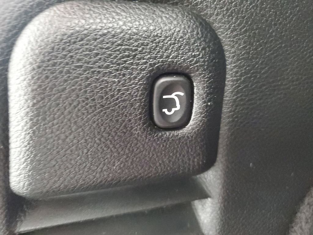 Used 2021 Jeep Grand Cherokee SRT image 36