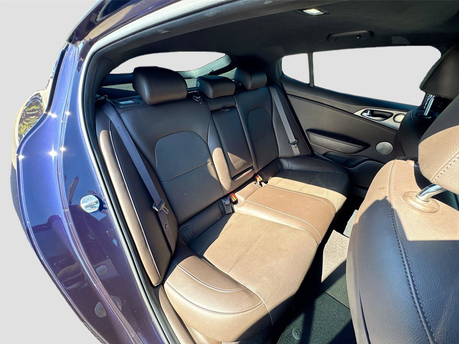 Used 2020 Kia Stinger GT image 26