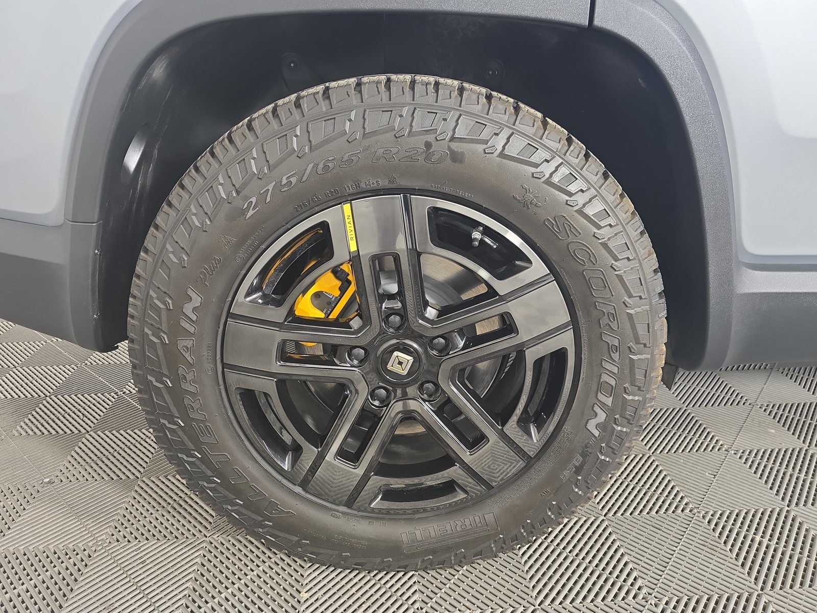 Used 2023 Rivian R1S Adventure Quad AWD/4WD image 12