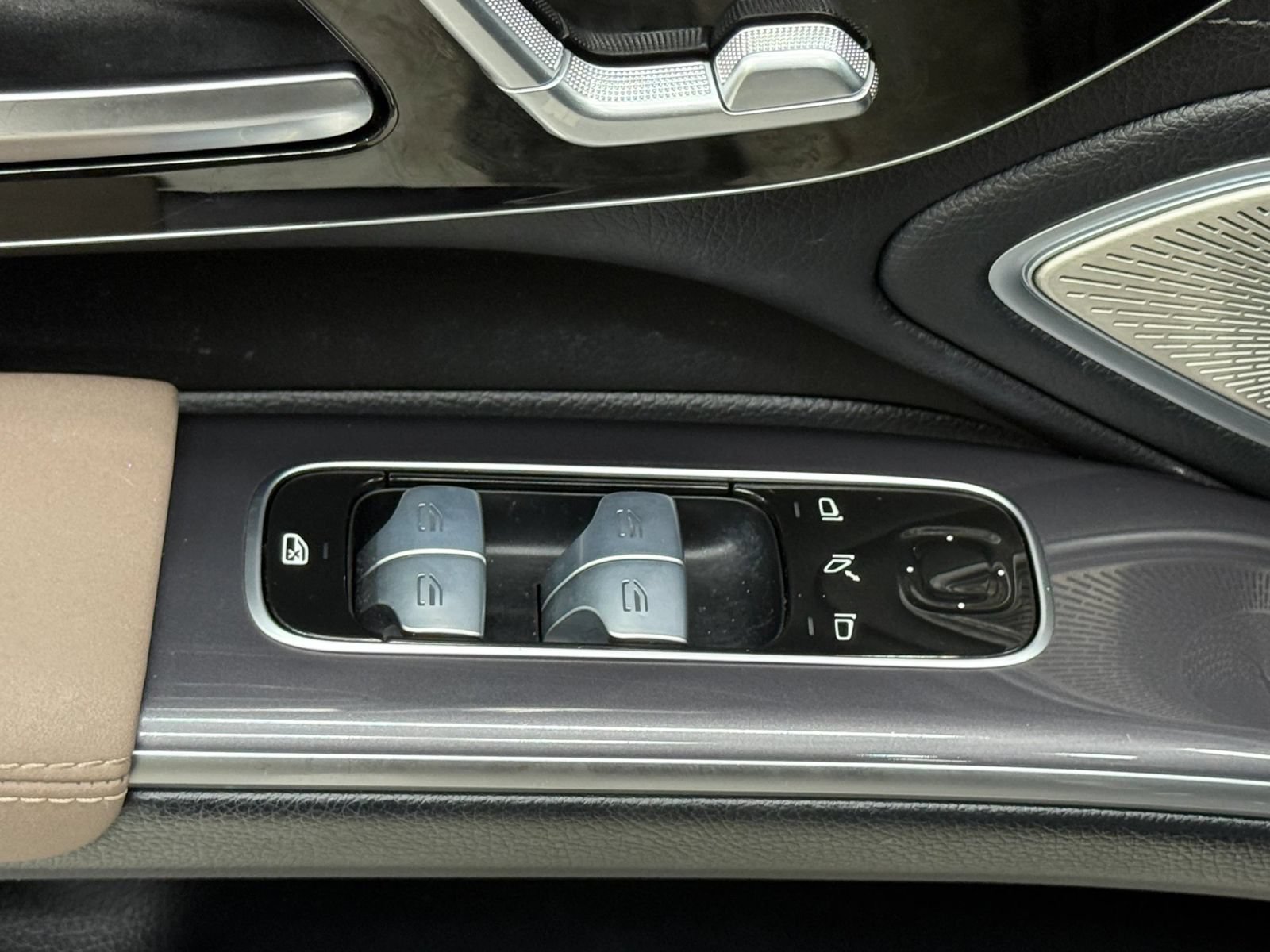Used 2023 Mercedes-Benz EQS 450+ Sedan image 25