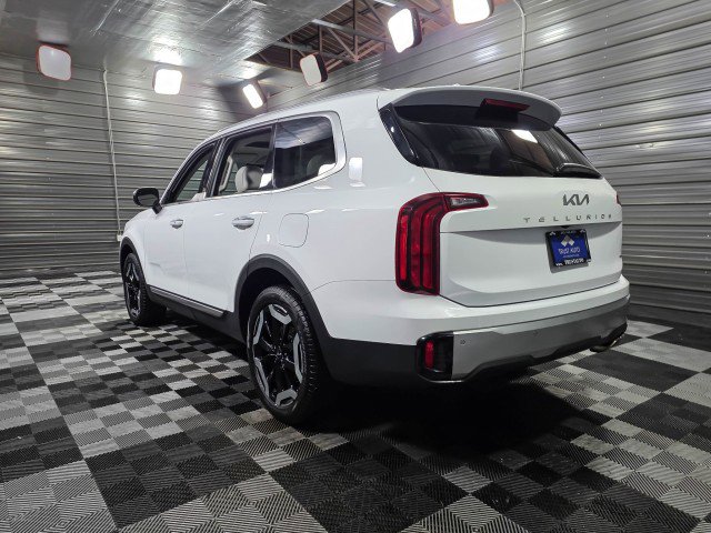 Used 2023 Kia Telluride S w/ S Sunroof Package image 7
