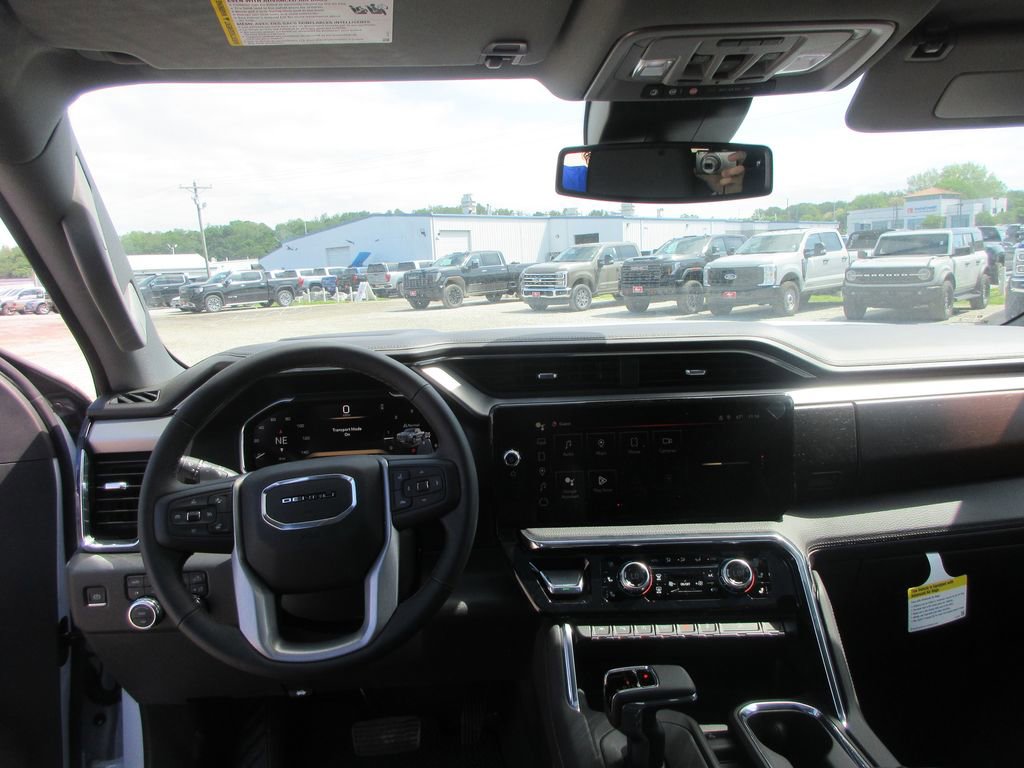 New 2026 GMC Sierra 1500 Denali AWD/4WD image 17