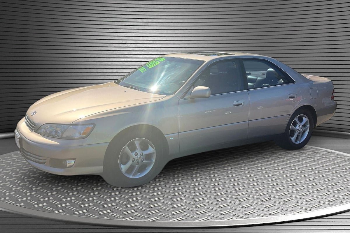 Used 2000 Lexus ES 330 w/ Lexus Value Pkg FWD image 3