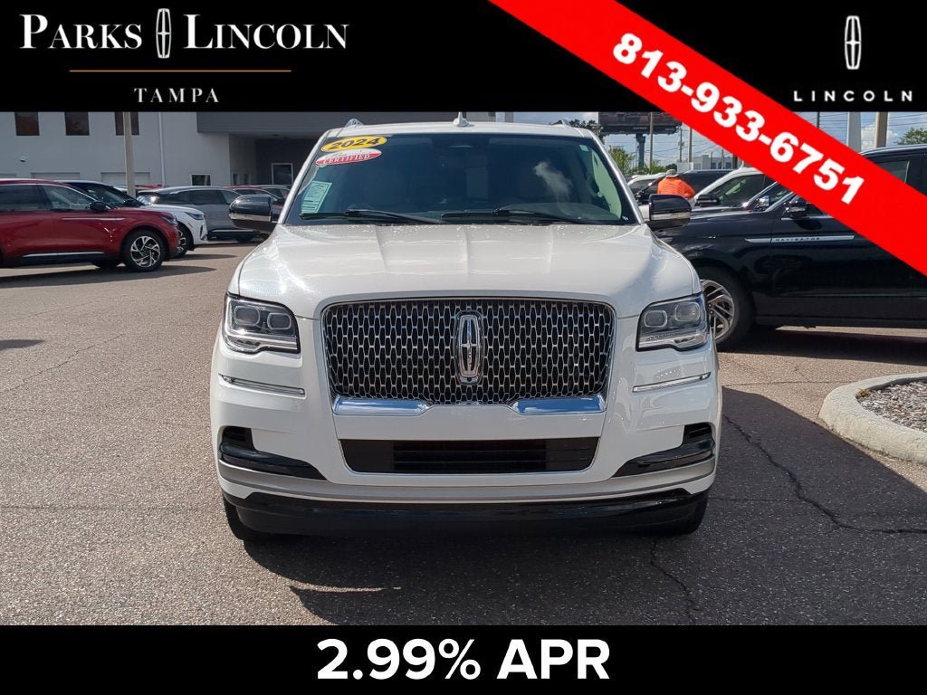 Certified 2024 Lincoln Navigator Premiere AWD/4WD image 2