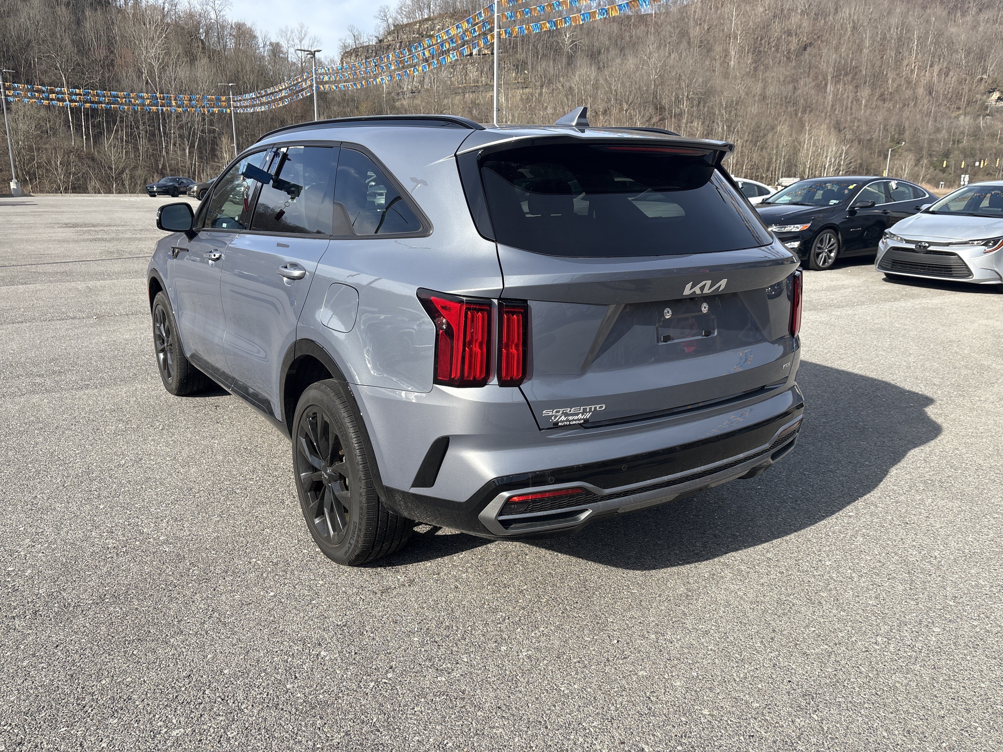 Used 2023 Kia Sorento SX AWD/4WD image 6