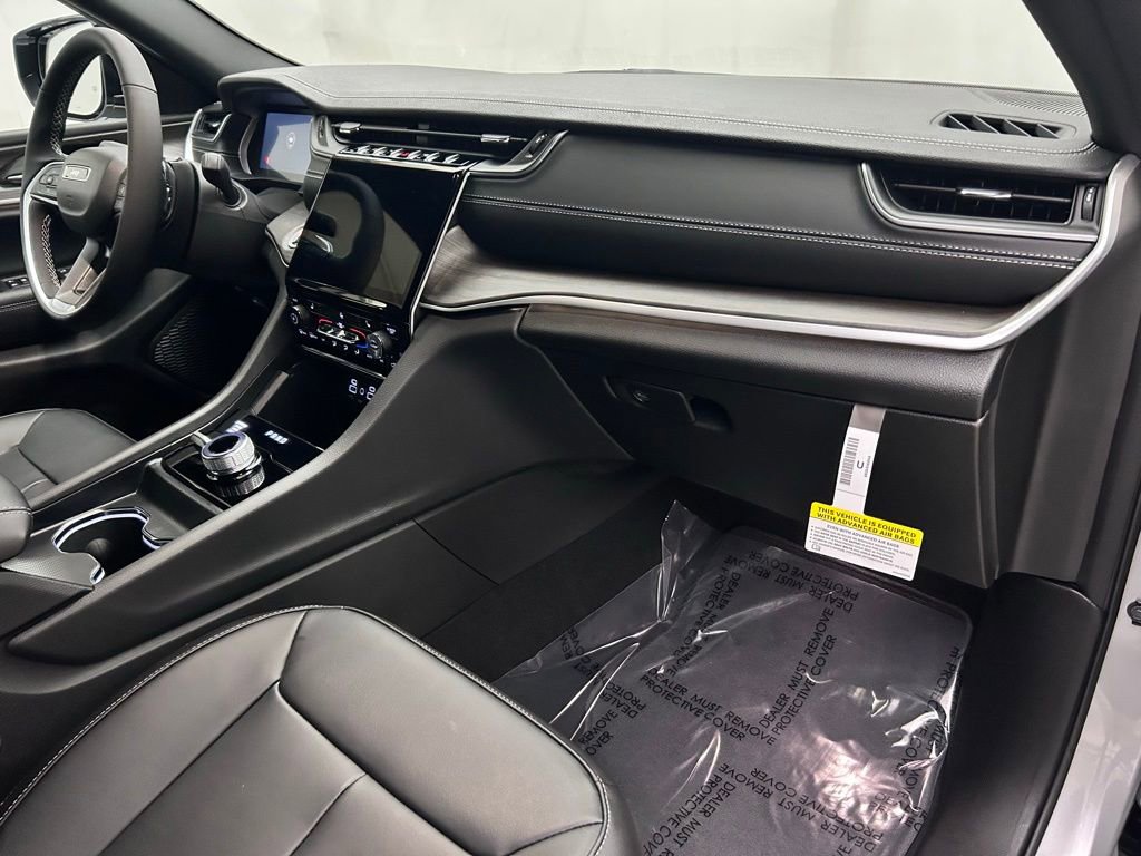 New 2025 Jeep Grand Cherokee L Limited image 20