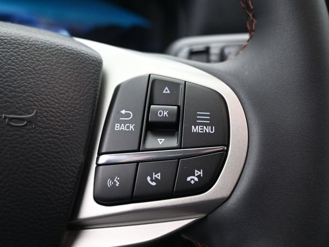 Used 2026 Ford Explorer Active RWD image 16