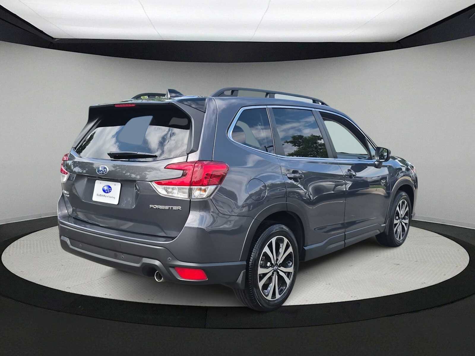 Certified 2024 Subaru Forester Limited AWD/4WD image 8