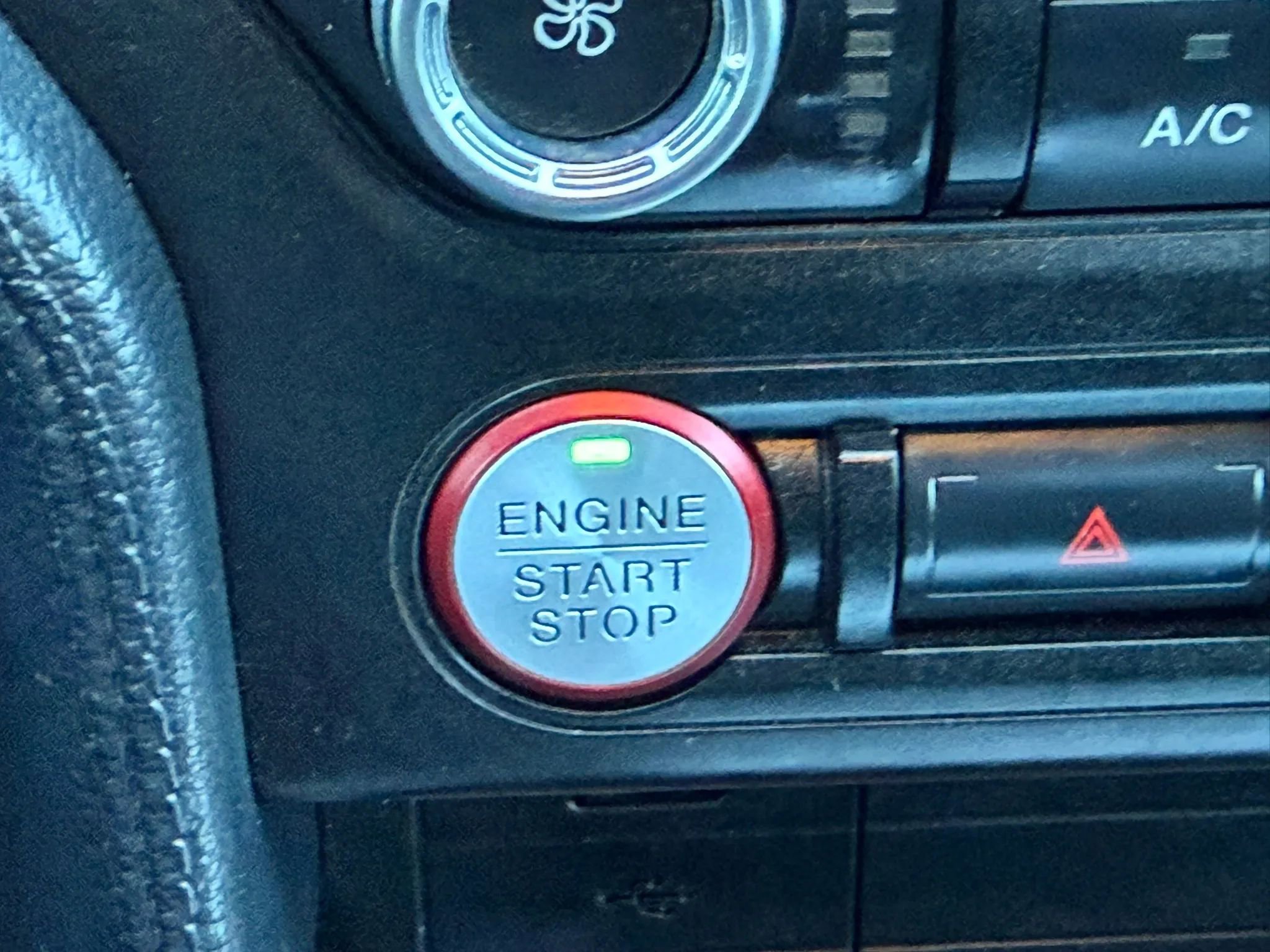 Used 2019 Ford Mustang Coupe RWD image 32