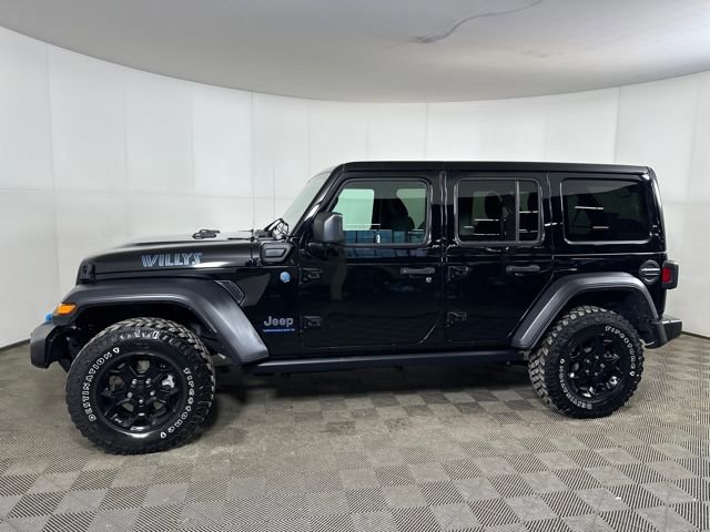 Used 2023 Jeep Wrangler Unlimited w/ Cold Weather Group image 6