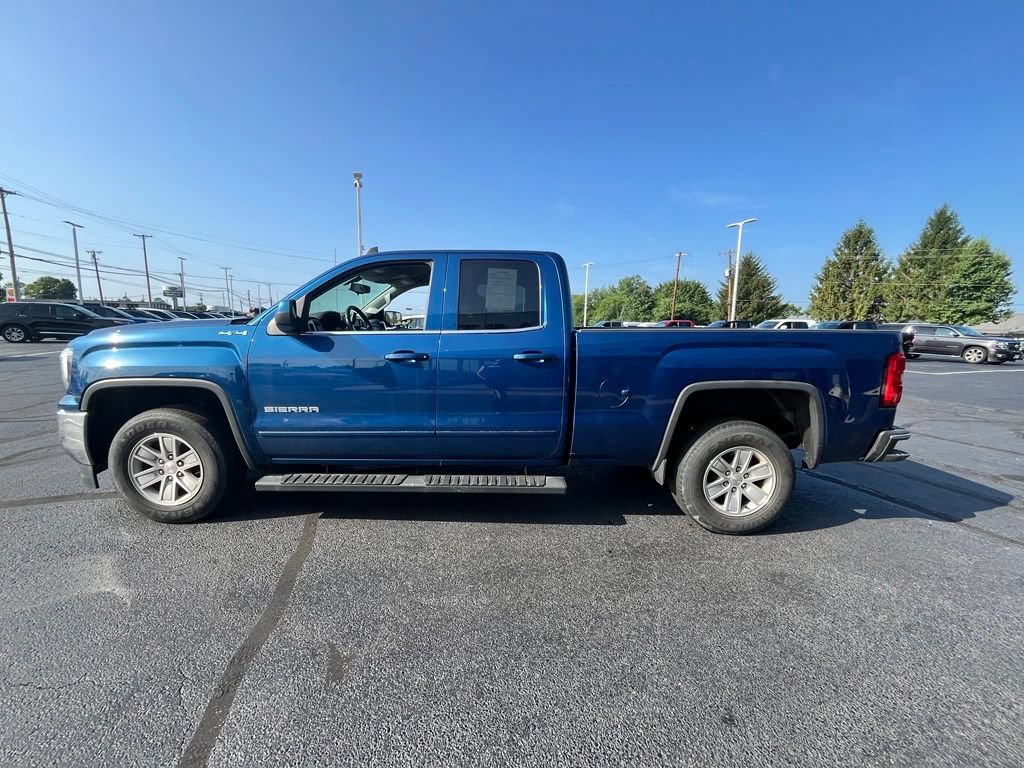 Used 2019 GMC Sierra 1500 SLE w/ SLE Value Package AWD/4WD image 3