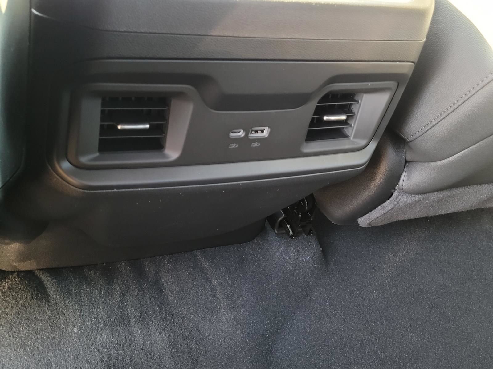 New 2026 Chevrolet Silverado 1500 RST AWD/4WD image 11