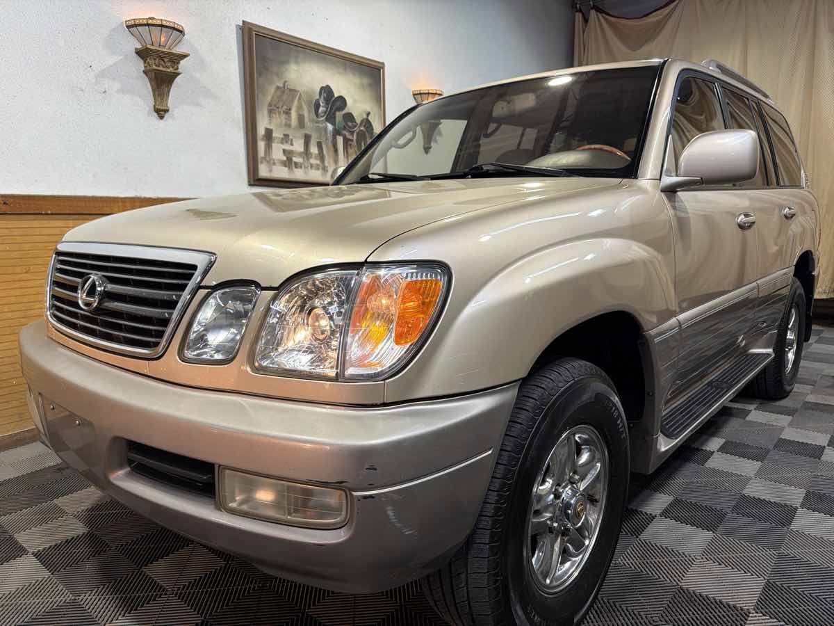 Used 2000 Lexus LX 470 4WD image 5