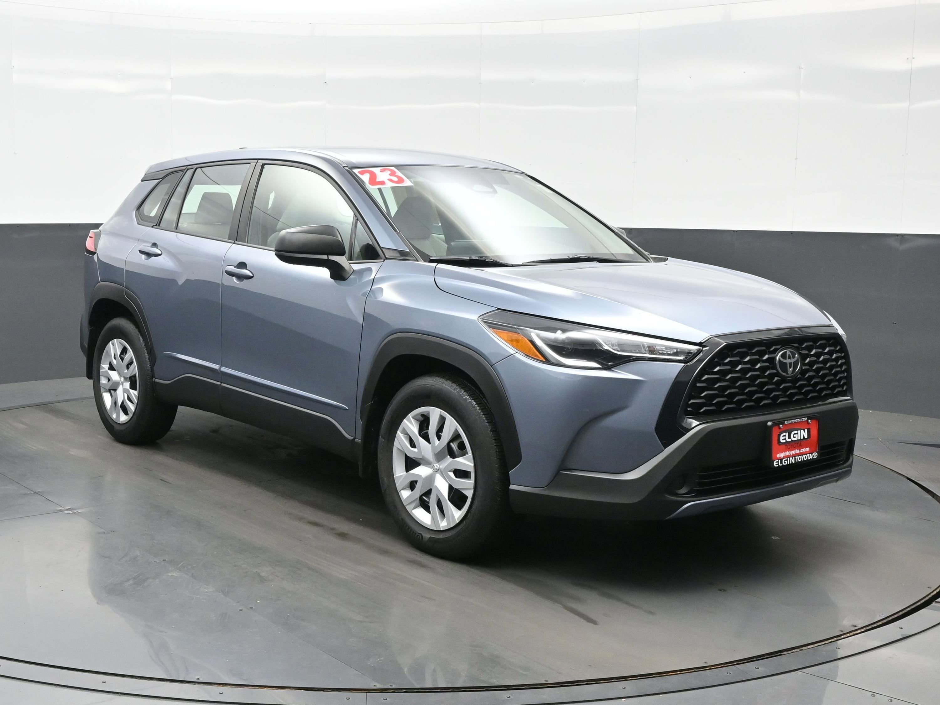 Used 2023 Toyota Corolla Cross L image 8