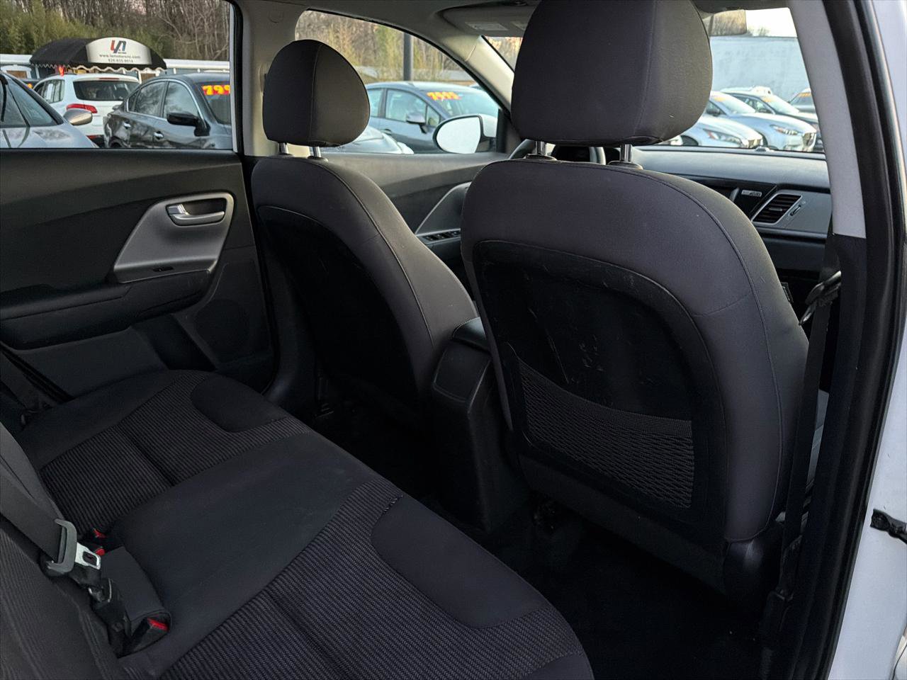 Used 2019 Kia Niro LX image 14