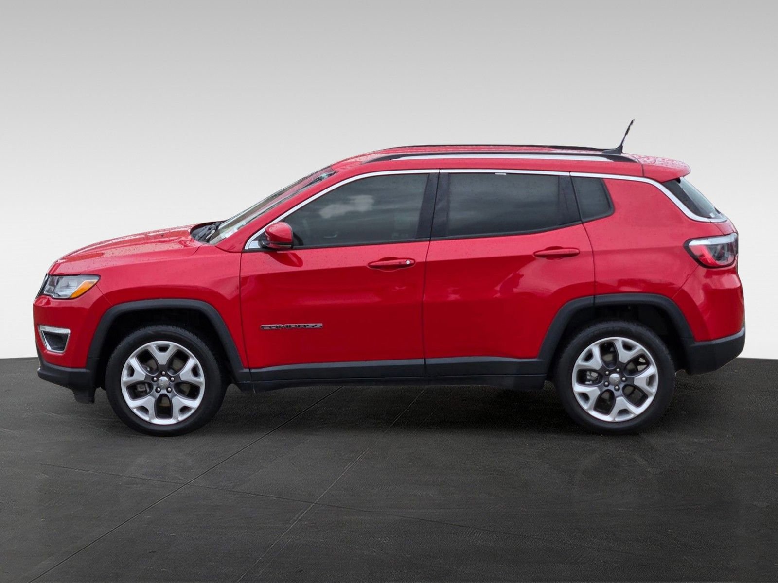 Used 2021 Jeep Compass Limited image 8