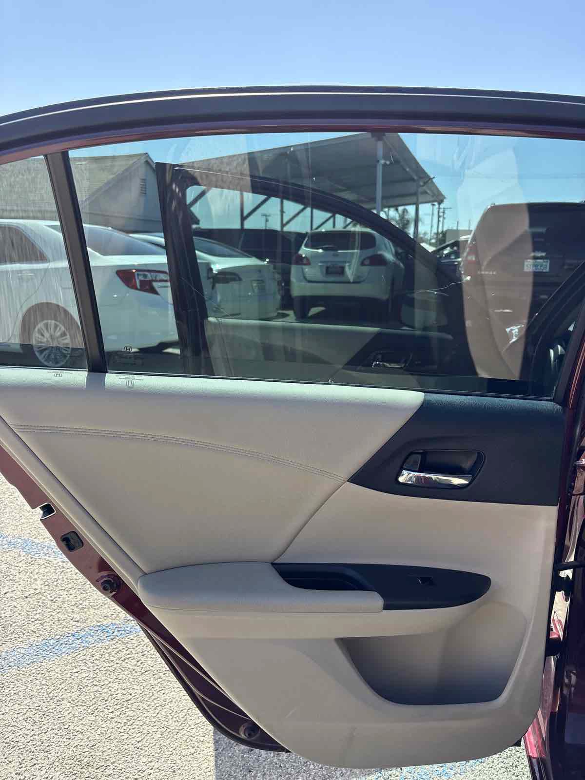 Used 2016 Honda Accord EX-L image 8