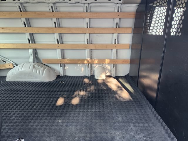 Used 2025 Chevrolet Express 2500 w/ Driver Convenience Package RWD image 32