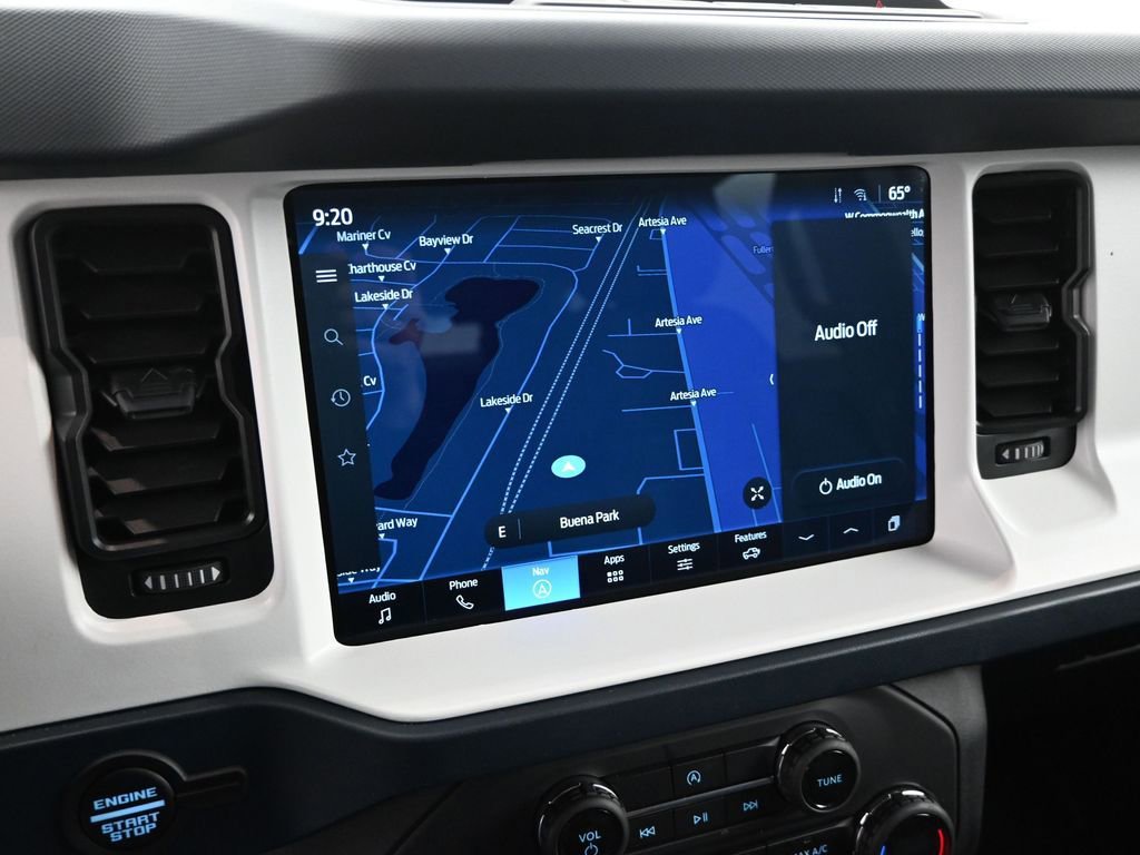 Certified 2025 Ford Bronco Heritage Edition image 14