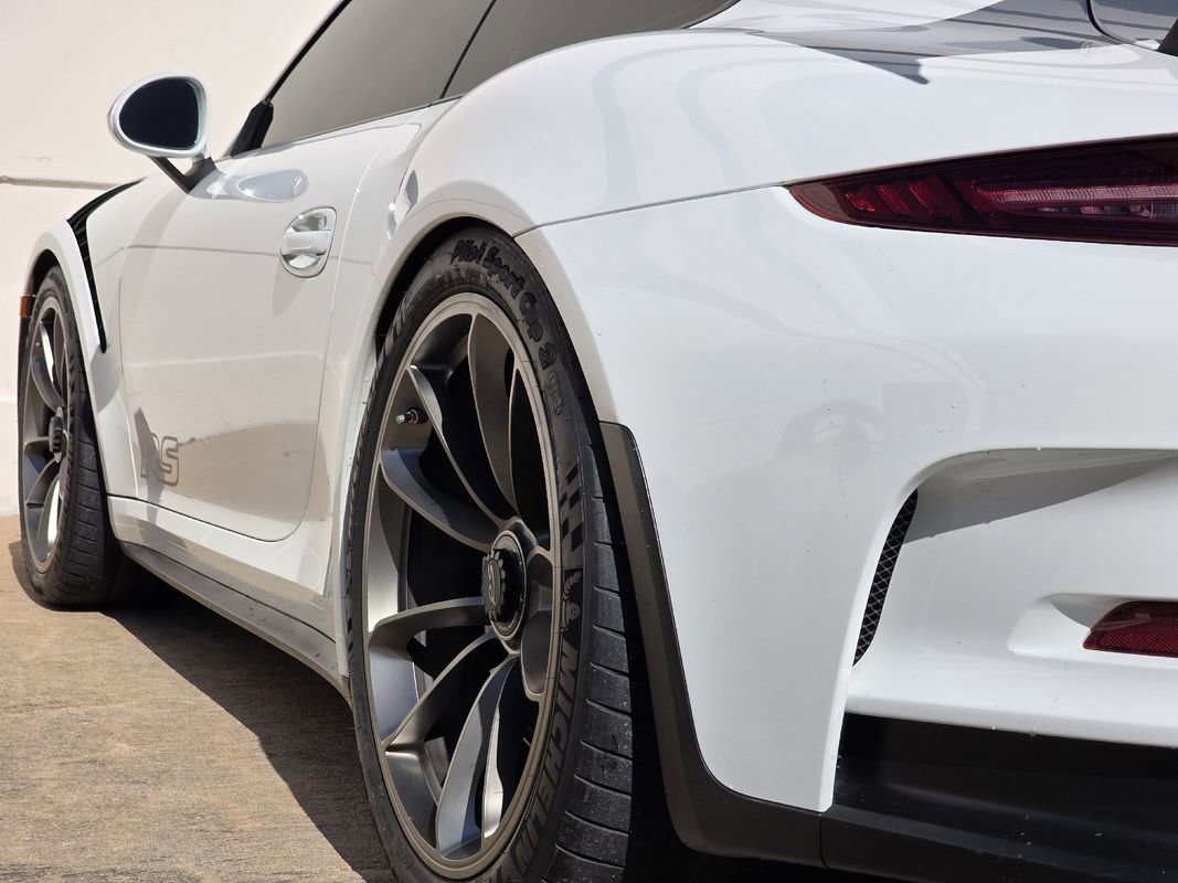 Used 2016 Porsche 911 GT3 RS image 33