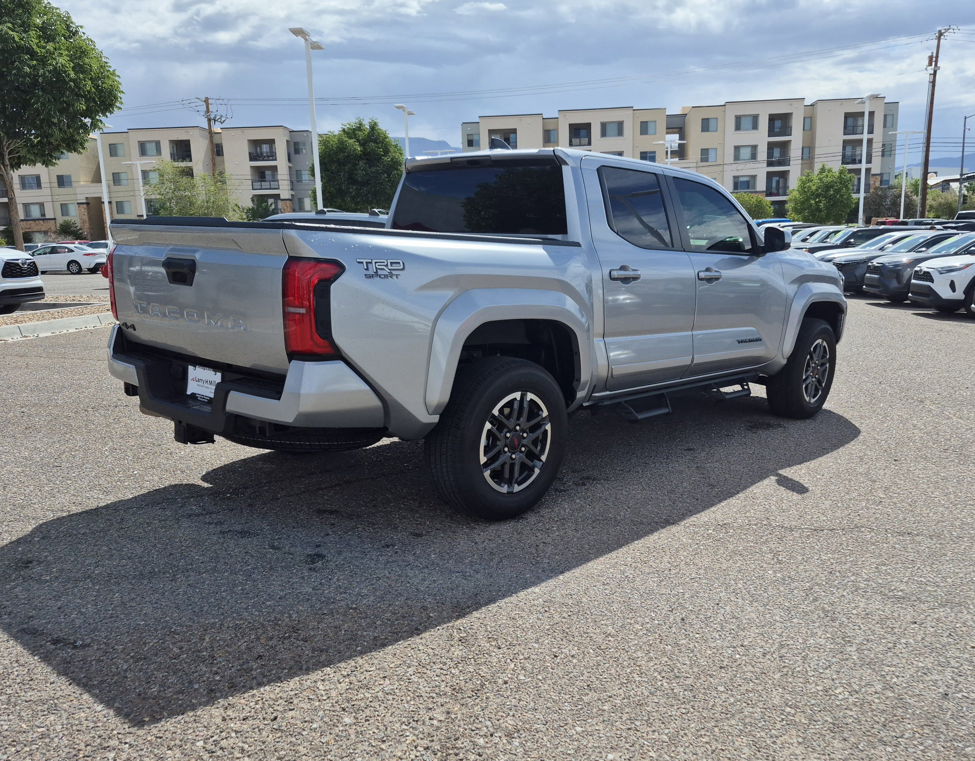 Certified 2025 Toyota Tacoma TRD Sport AWD/4WD image 5