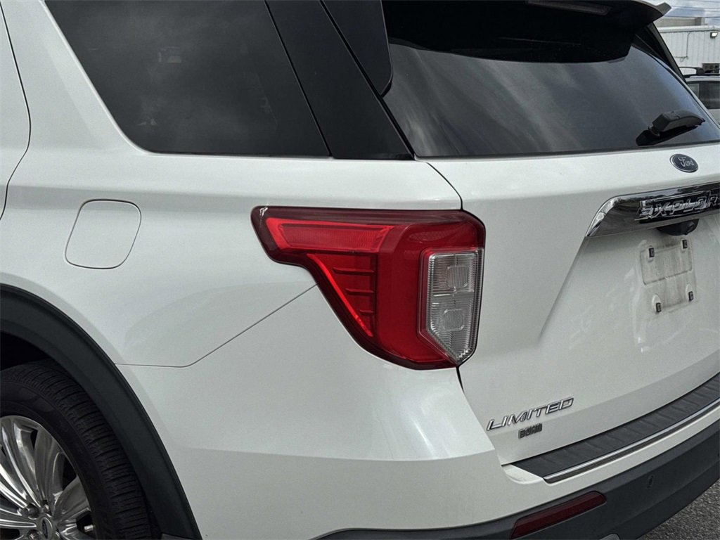 Used 2020 Ford Explorer Limited image 10