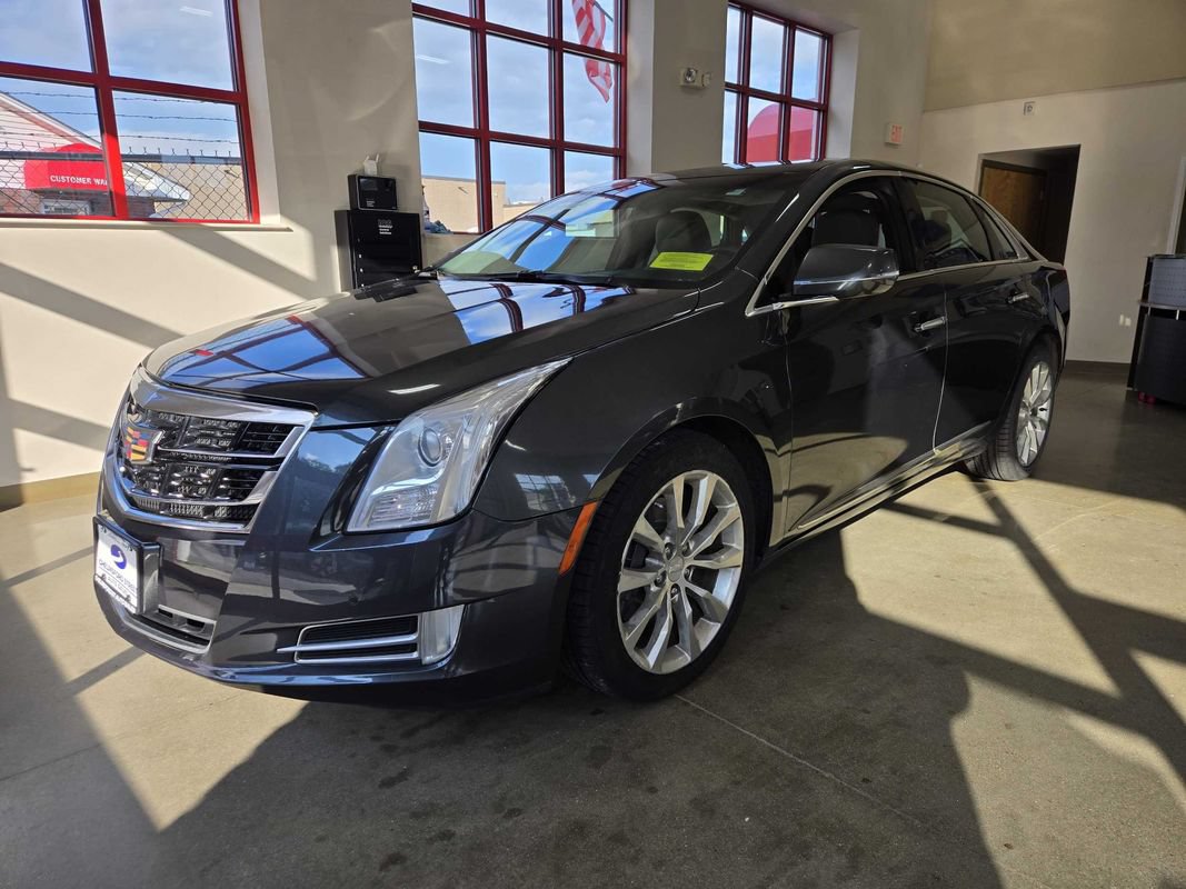 Used 2017 Cadillac XTS Luxury w/ Driver Awareness Package AWD/4WD image 2