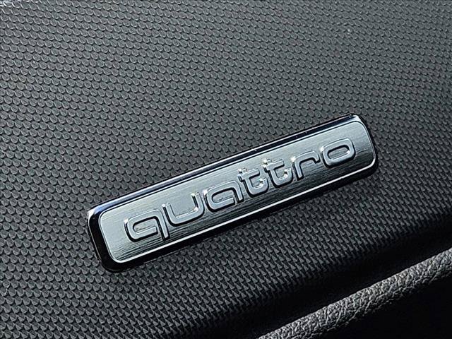 Used 2020 Audi Q3 2.0T Premium w/ Convenience Package AWD/4WD image 20