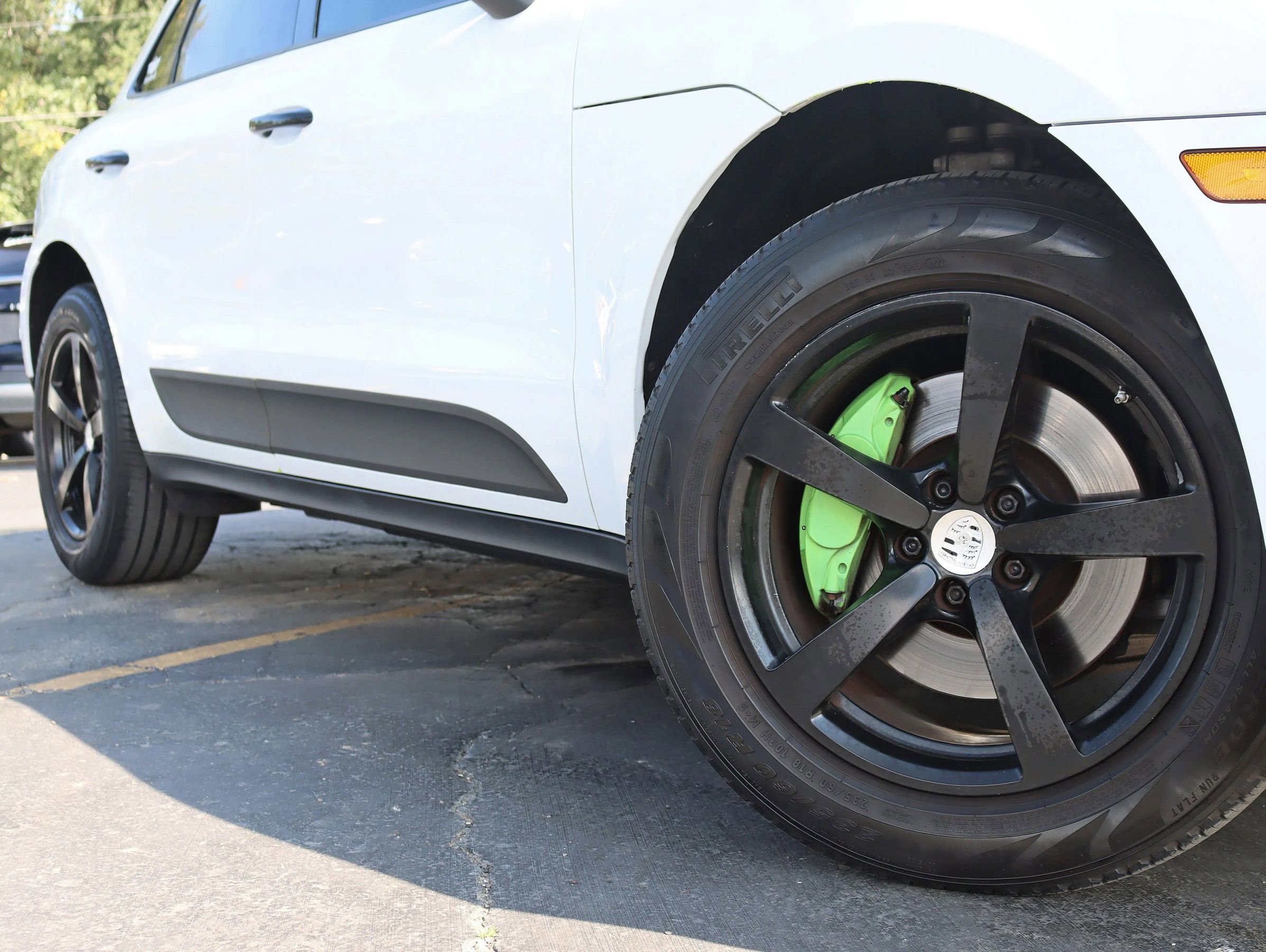 Used 2018 Porsche Macan Sport Edition image 5