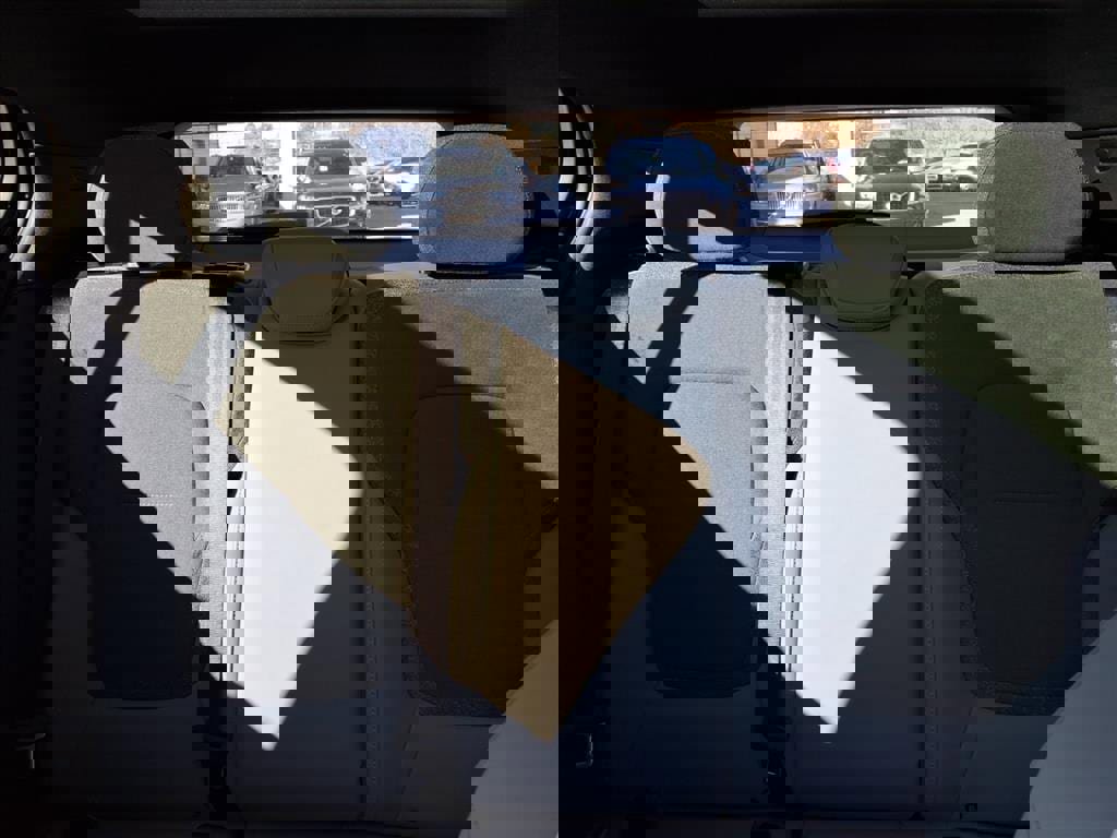 New 2026 Volvo EX30 Plus w/ Protection Package Premier AWD/4WD image 13