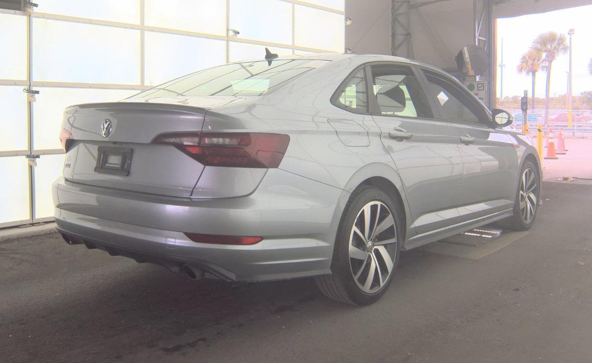 Used 2020 Volkswagen Jetta GLI FWD image 5