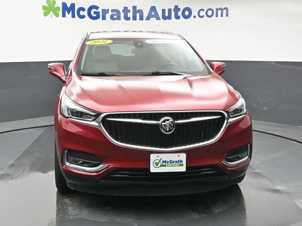 Used 2021 Buick Enclave Premium w/ Surround and Sites Package AWD/4WD image 4